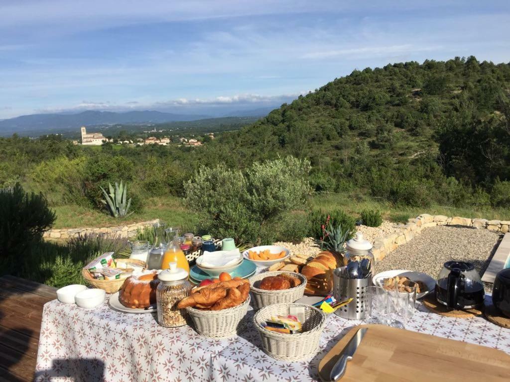 Les Agaves Piscine Panoramique Vue Exceptionnelle Bed and Breakfast Grospierres Εξωτερικό φωτογραφία